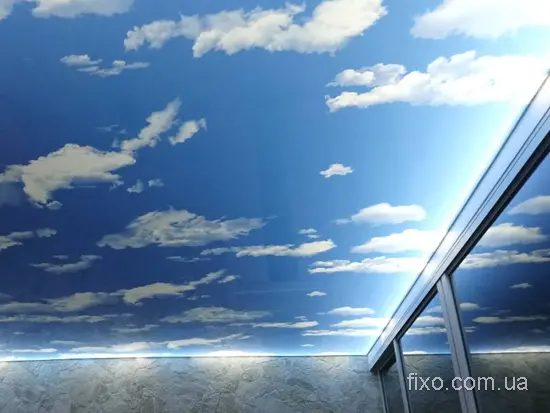 небо на стелі з ефектом присутності