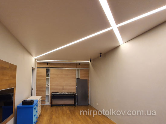 фото натяжні стелі в Києві