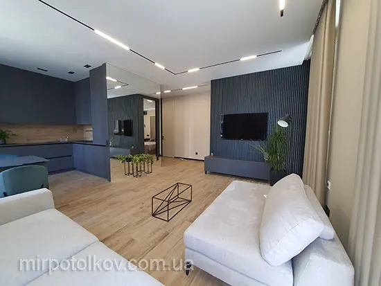 сучасна стеля з треком